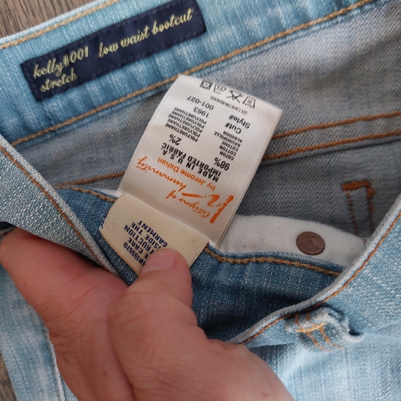 Citizens of Humanity Kelly #001 Stretch Low Waist Bootcut Jeans - Picture 9 of 14